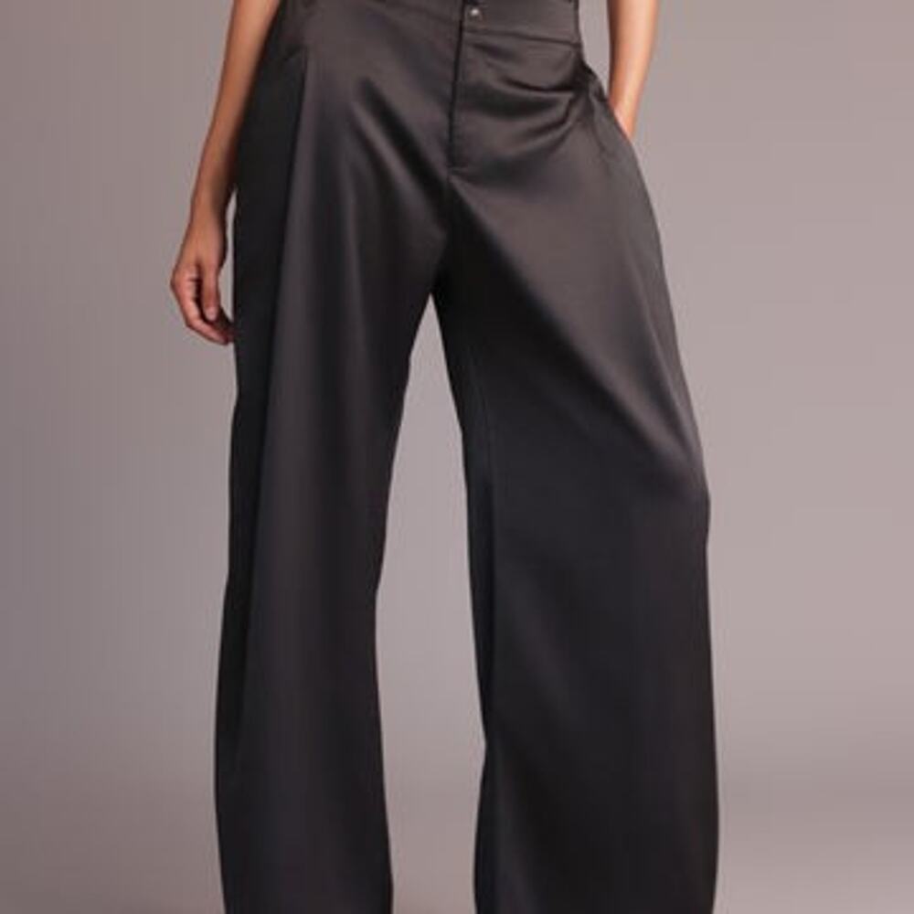 Heroine Sport Clair Pants in Black - M